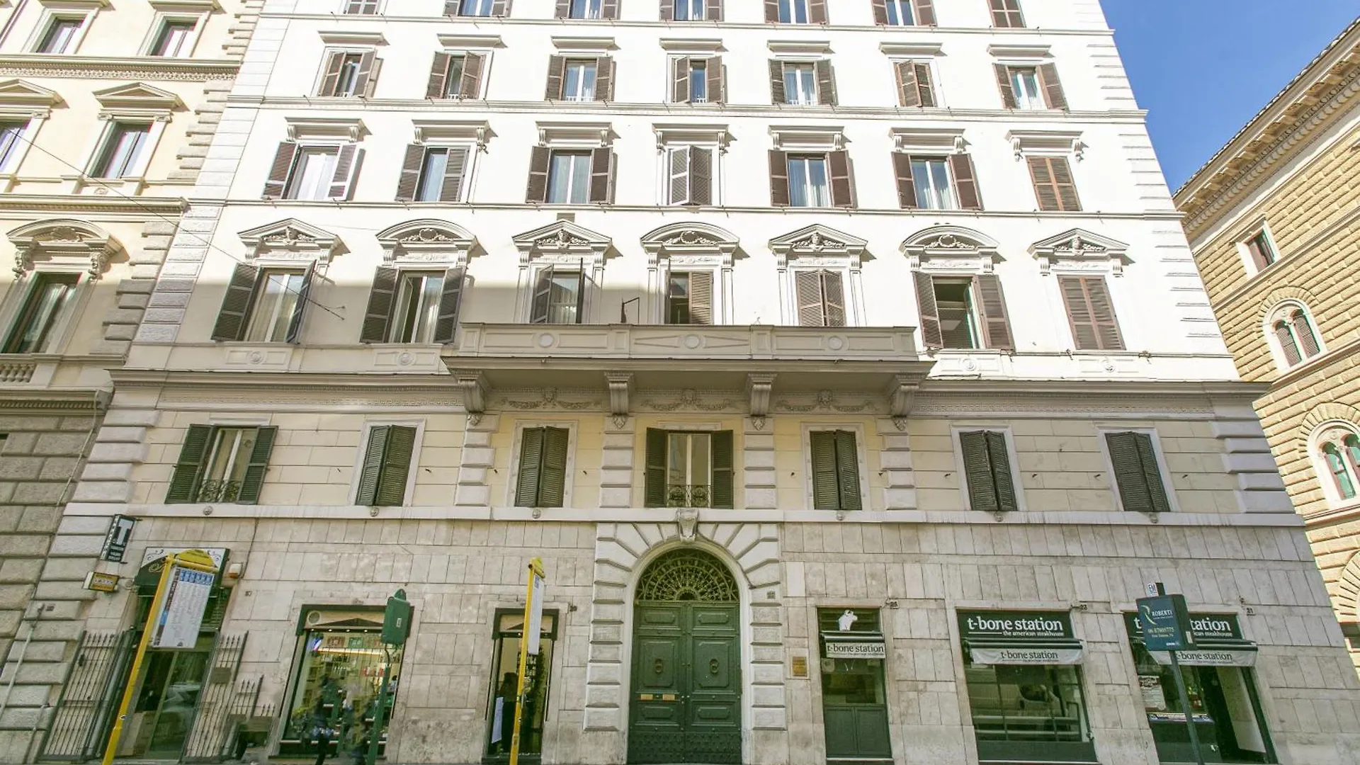 Apartment Attico Nel Cuore Di Roma Italy