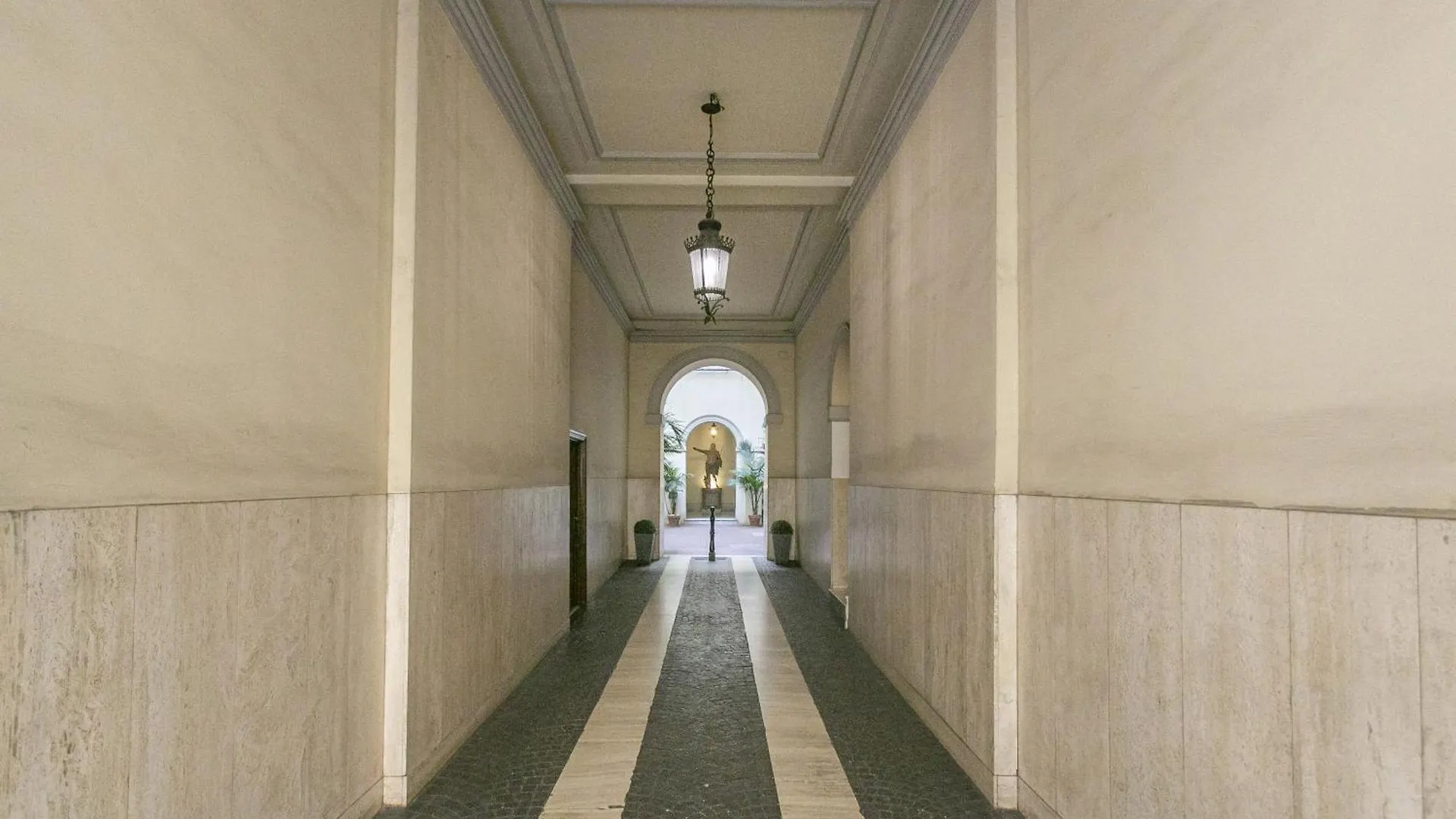 Attico Nel Cuore Di Roma Apartamento