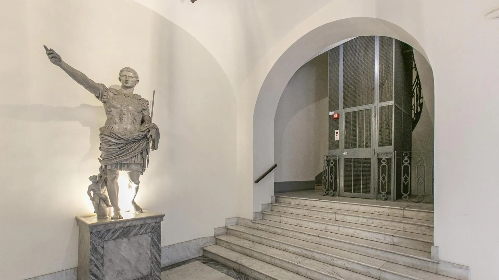 شقة Attico Nel Cuore Di Roma إيطاليا